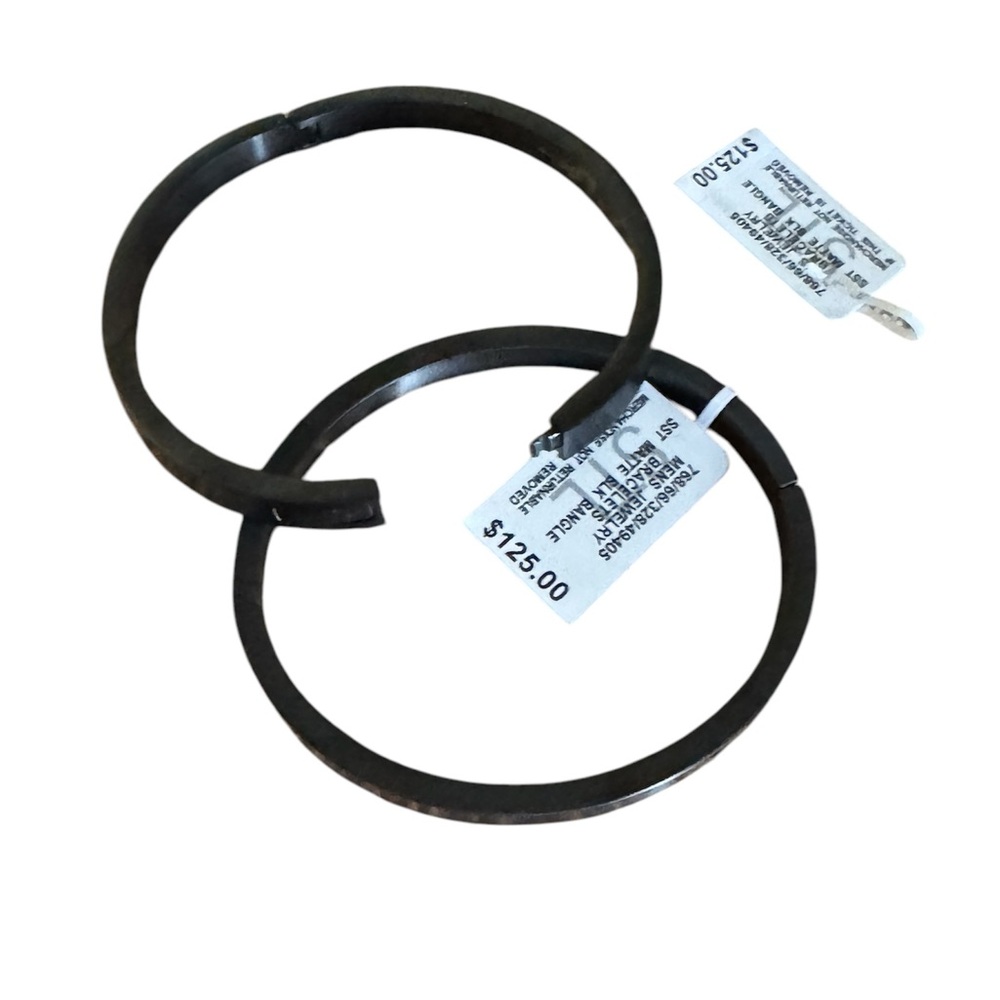 Matte Black stainless Bangles w/ clasp Macy’s fine jewelry 2 for 1